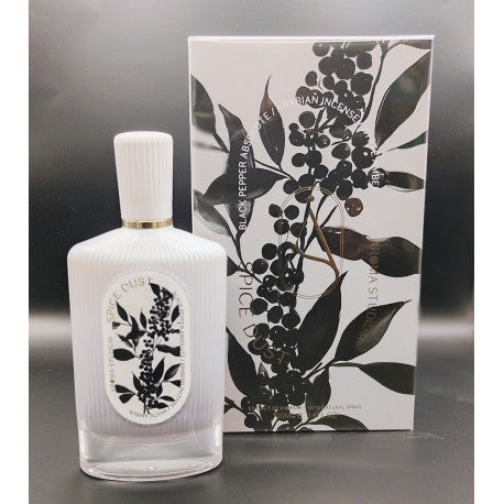 Aroma Studium Spice Dust 100 ml, flacone e confezione speziata