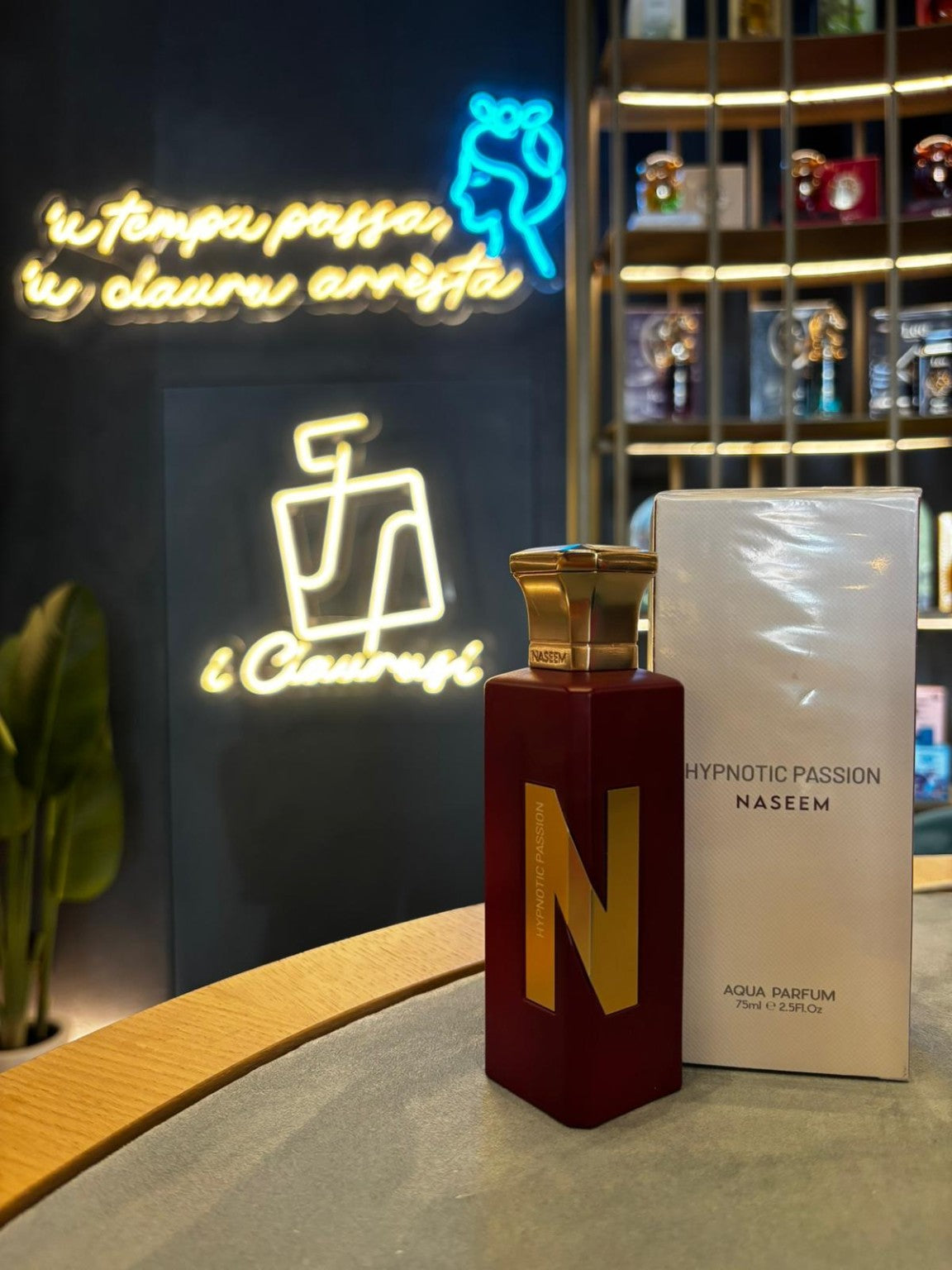 Naseem Hypnotic Passion Aqua Parfum 75 ml con flacone e confezione da I Ciaurusi
