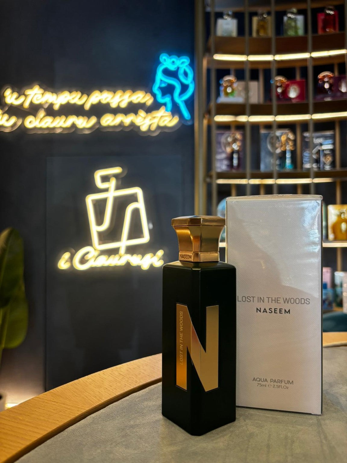 Naseem Lost in the Woods Aqua Parfum 75 ml con flacone e confezione da I Ciaurusi