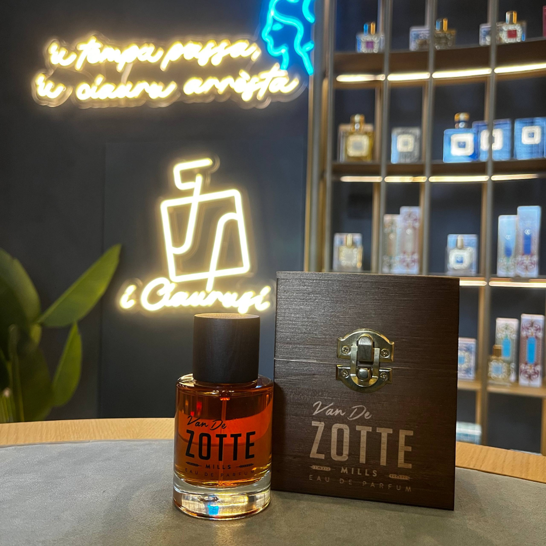 VAN DE ZOTTE - MILLS