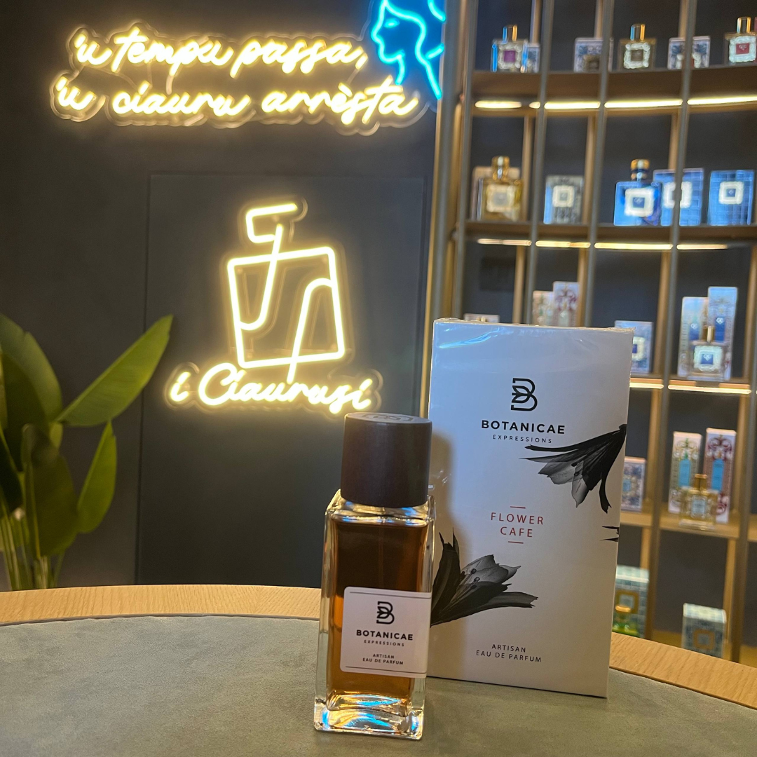 BOTANICAE - FLOWER CAFFE