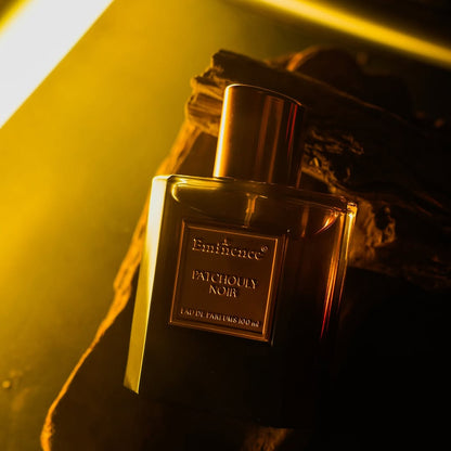 Eminence Patchouly Noir 100 ml – dettaglio del flacone in luce dorata