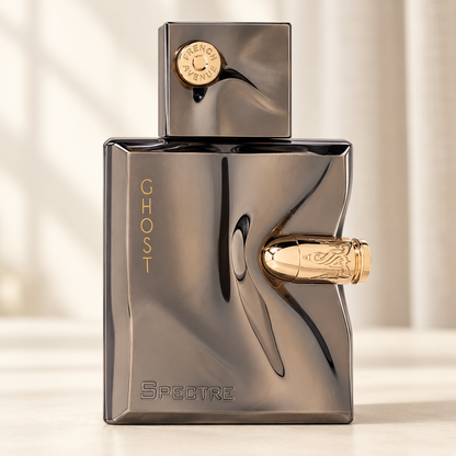 FRENCH AVENUE - SPECTRE GHOST, flacone frontale centrale ravvicinato con sfondo leggero