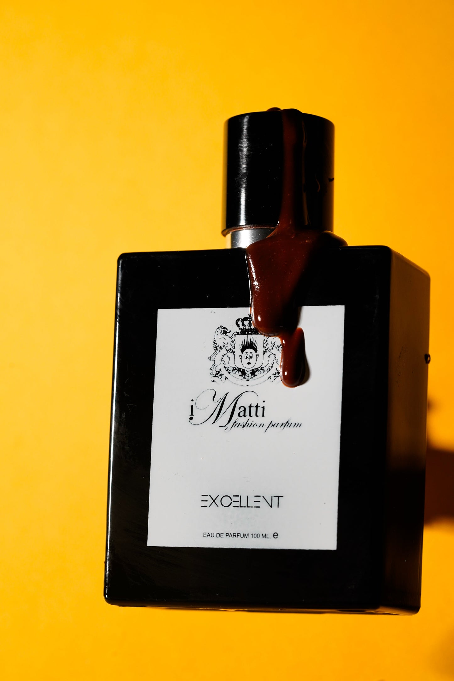 I Matti Excellent 100 ml – flacone su sfondo giallo