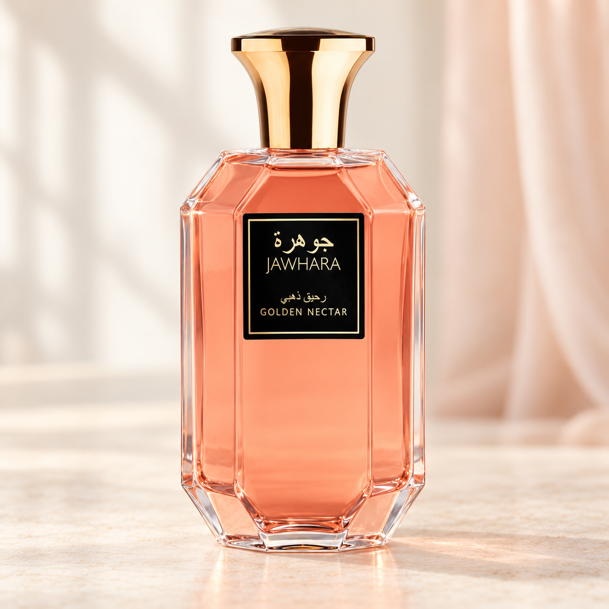 JAWHARA - GOLDEN NECTAR, flacone frontale centrale ravvicinato con sfondo leggero