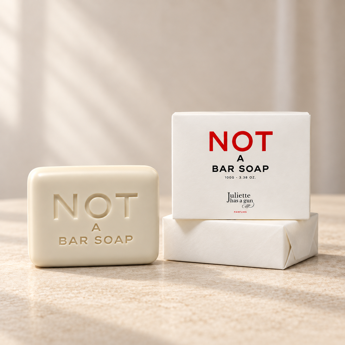 NOT A BAR SOAP di Juliette Has a Gun — prodotto su fondo beige, ambientazione creata con IA
