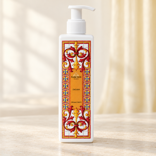 NARCISSE CORPO - CREMA CORPO ZAGARA, flacone frontale centrale ravvicinato con sfondo leggero