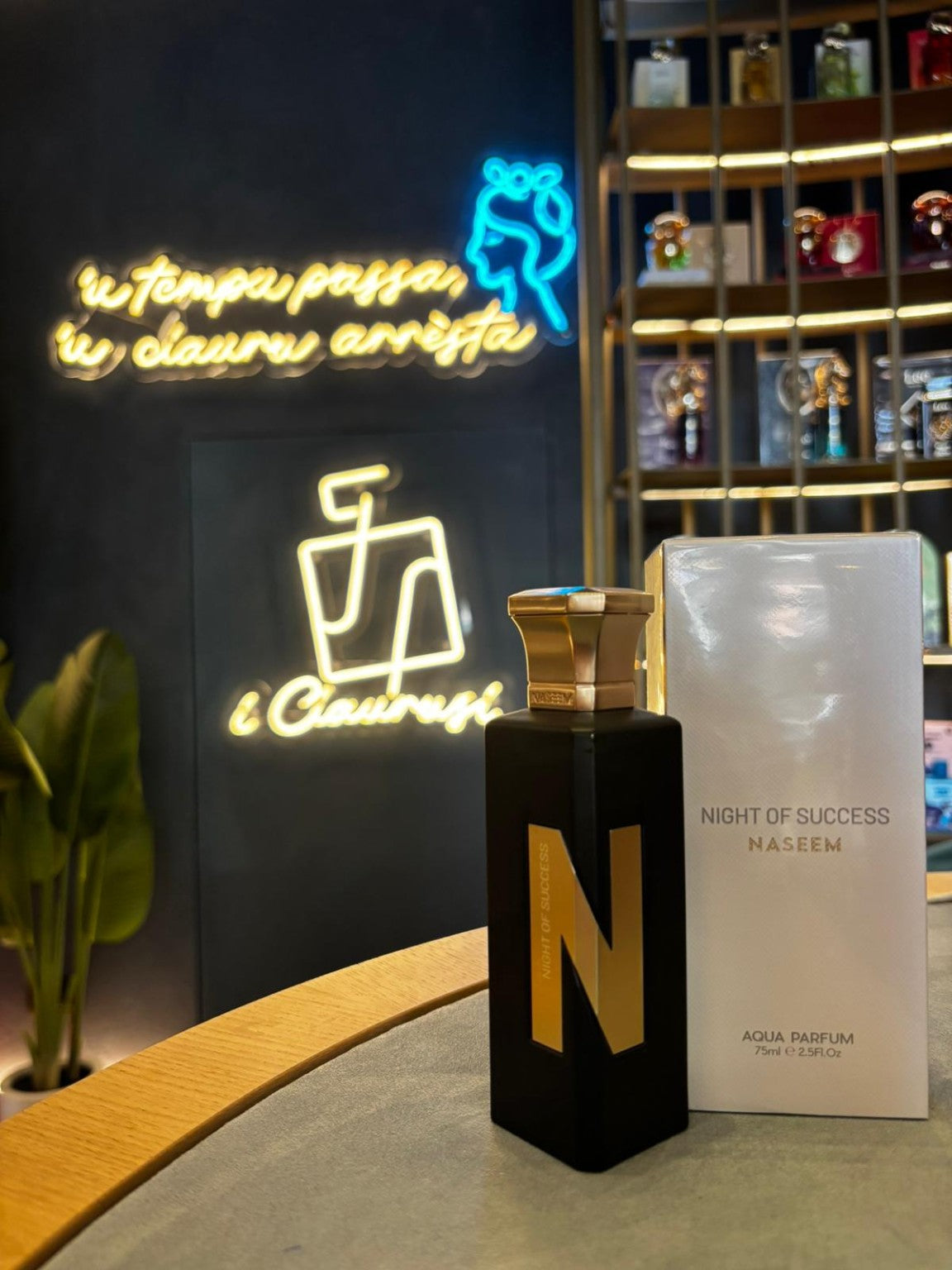 Naseem Night of Success Aqua Parfum 75 ml con flacone e confezione da I Ciaurusi