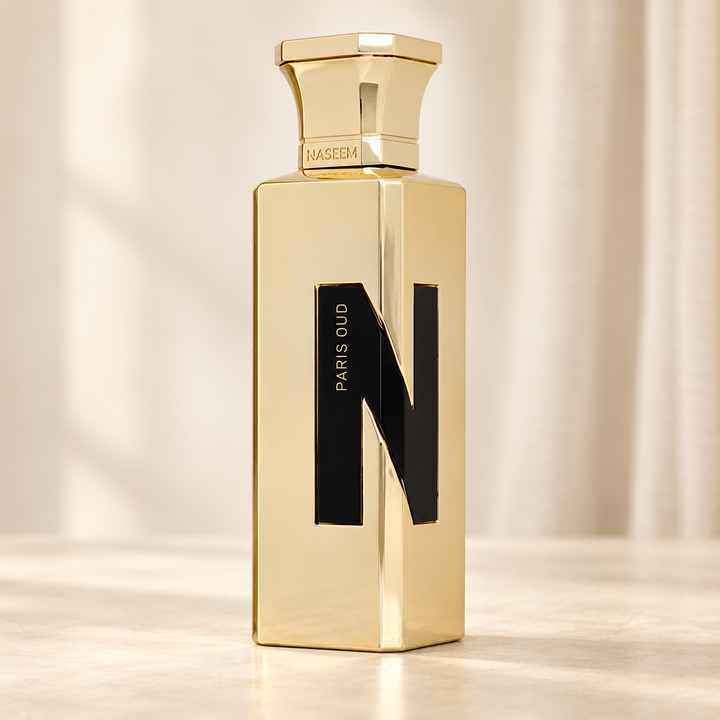 NASEEM - PARIS OUD, flacone frontale centrale ravvicinato con sfondo leggero