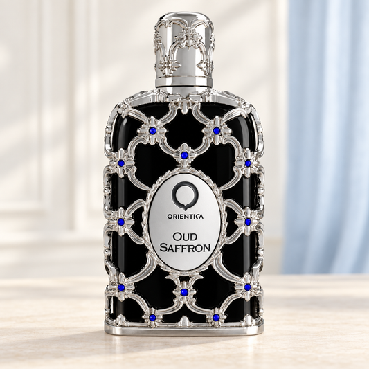 ORIENTICA - OUD SAFFRON, flacone frontale centrale ravvicinato con sfondo leggero