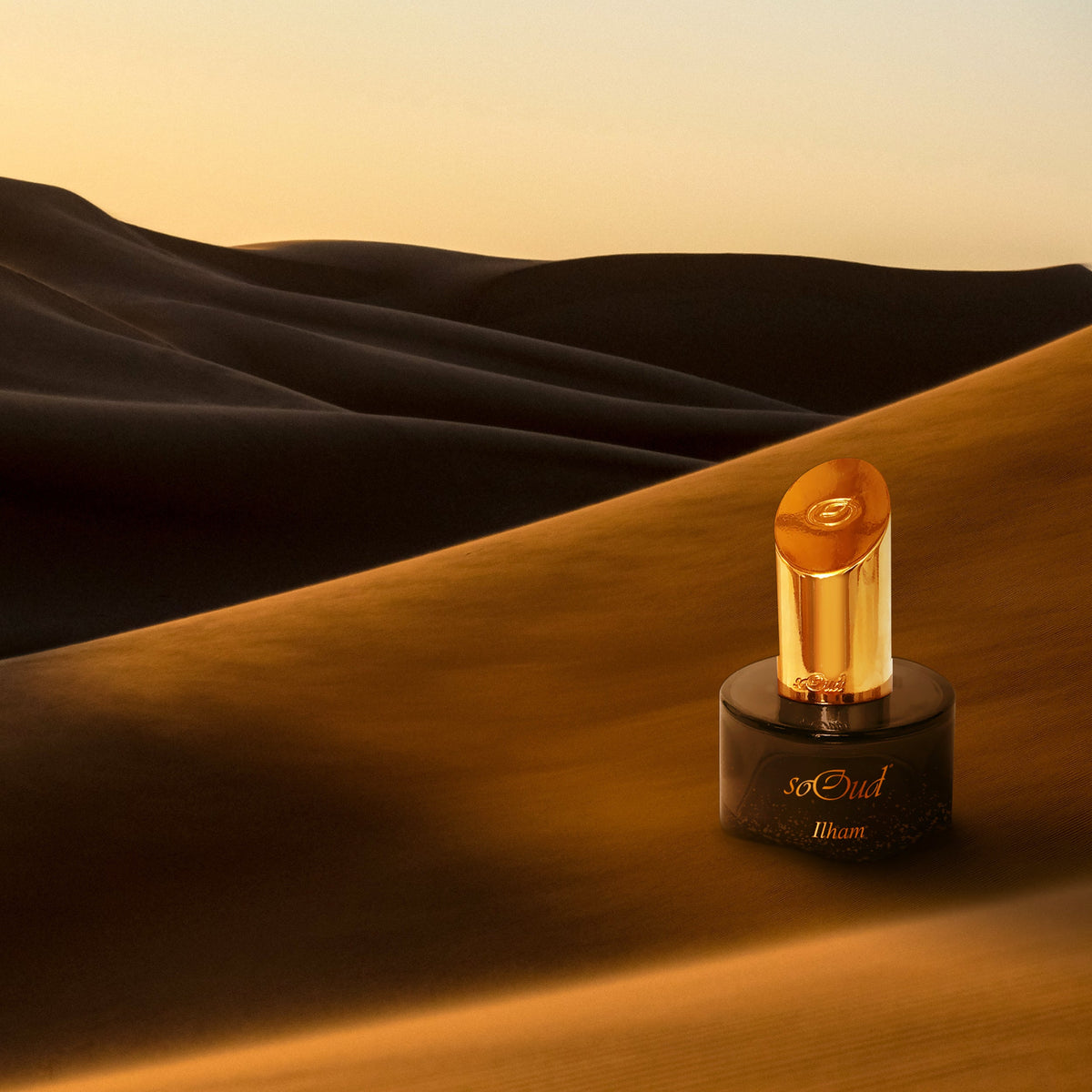 SoOud Ilham Eau Fine 100 ml ambientato sulle dune
