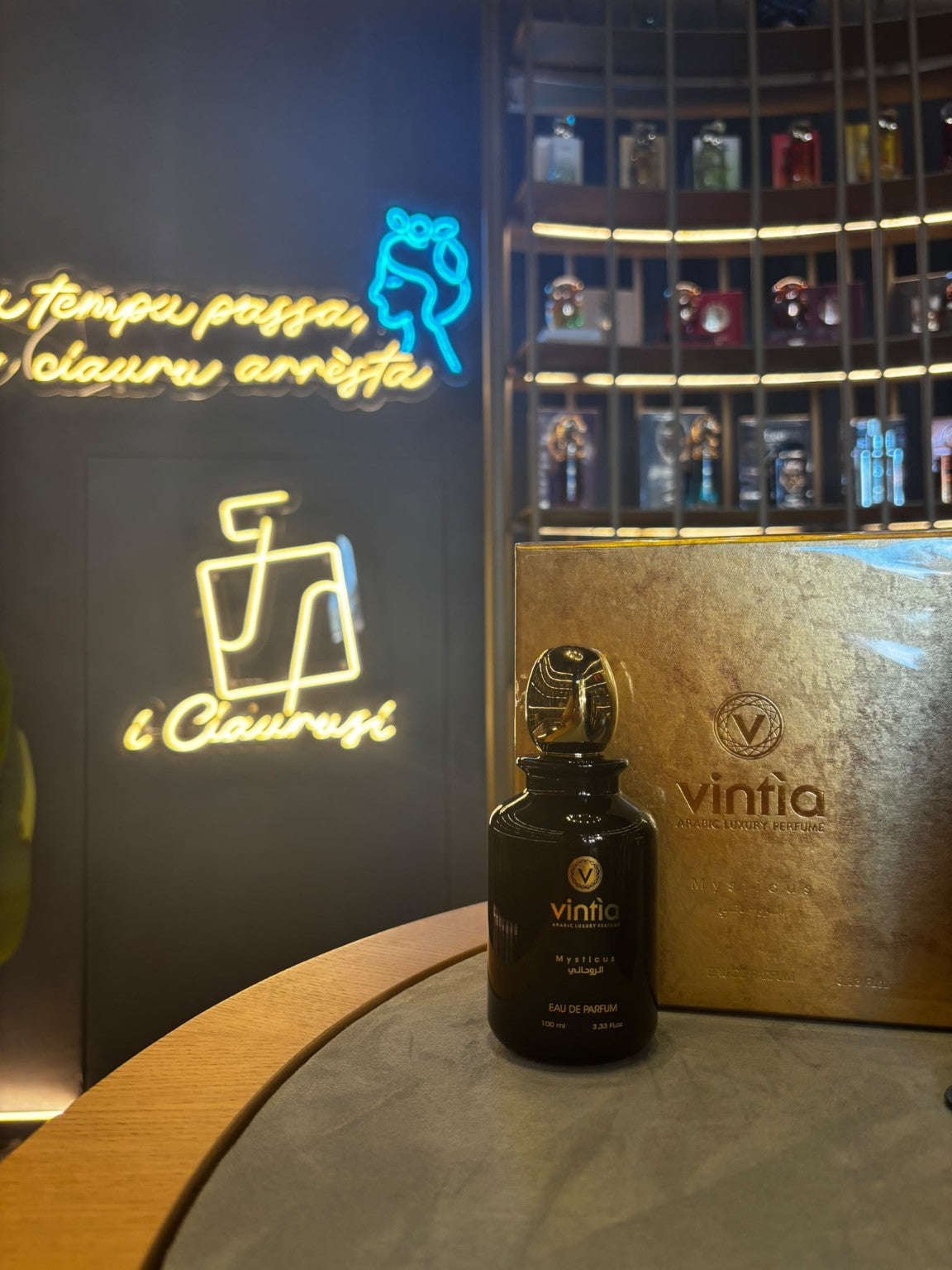Vintia Mysticus 100 ml con confezione, foto reale I Ciaurusi